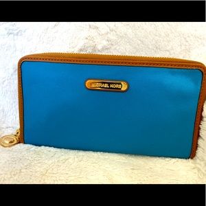 Michael Kors Kempton Continental Nylon Wallet